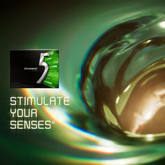 5 Gum Spearmint Rain gum sticks close-up shows bold mint flavor and sugar-free formula.
