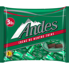 Andes Creme De Menthe Thin Mints cross-section reveals mint core between cocoa layers.