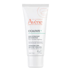 Avène Cicalfate+ emulsion bottle showing post-procedure hydration for sensitivity