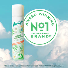 Batiste Light Zen Matcha applying to roots for oil absorption without residue.