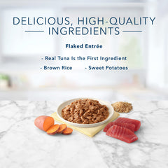 Blue Buffalo Tastefuls tuna entrée in gravy can with ingredients image for natural flavor appeal.