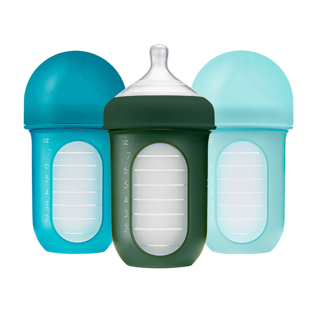 Boon Nursh air-free design reduces air intake during feeding.