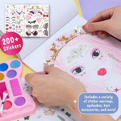 BSCOOL eyeshadow and lip gloss palette inspires playful ideas