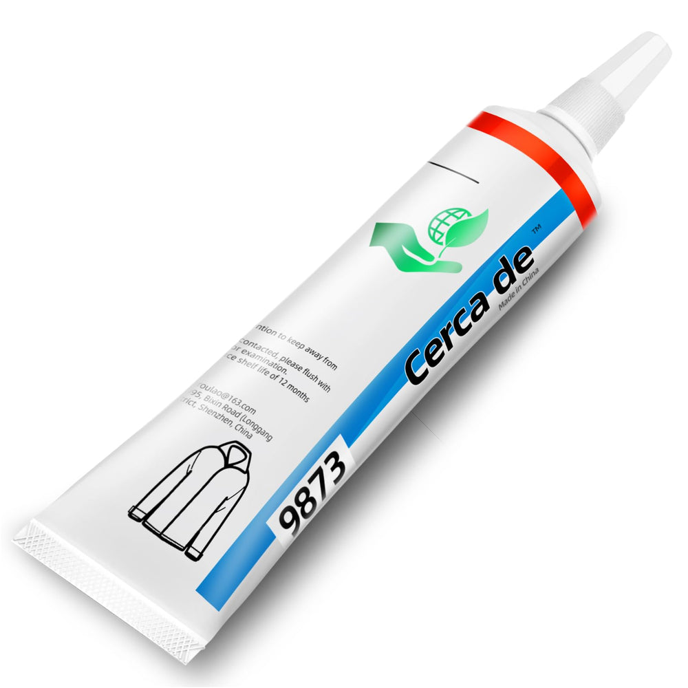 Cerca de Fabric Glue bottle pour enables precise fabric bonding.