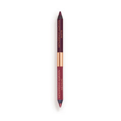 Charlotte Tilbury Magic Eyeliner matte end defines the lash line with lasting intensity.