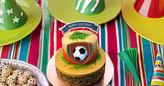 Clonynix edible green grass sprinkles decorate cookies with festive field motif