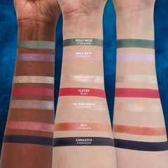 CoverGirl Pollywog emerald shimmer eyeshadow provides iridescent crease definition.