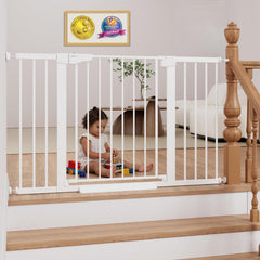 Cumbor extra wide gate on stairs with auto close for safe passage