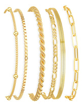 DEARMAY satellite bracelet close-up, hypoallergenic finish for sensitive skin.
