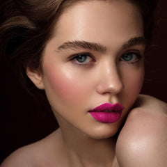 Depuplum matte finish close-up highlights long-lasting, transfer-free color.