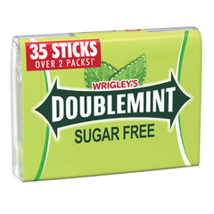 Doublemint close-up mint gum sticks showing texture and mint aroma for fresh breath