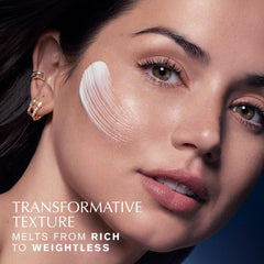 Estée Lauder Advanced Night Cleansing Gelée purifies skin without stripping moisture.