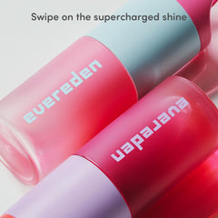 Young user applying gloss with smooth glide and comfortable feel.