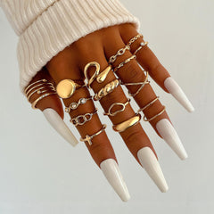 FAXHION CZ-design ring close-up shows shimmering detail for a modern look.