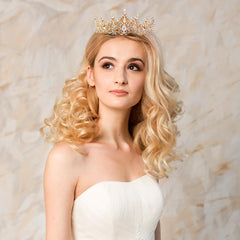 Fesciory princess tiara with rhinestones, adds sparkling charm for photoshoots and proms.