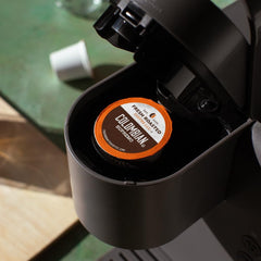 Fresh Roasted Coffee medium-roast capsules for bold, balanced cups.