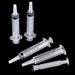 Frienda syringe for garden watering enables precise irrigation and care