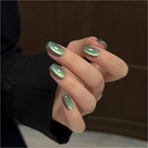 GAOY Green Cat Eye magnet pattern creates adjustable nail art at home