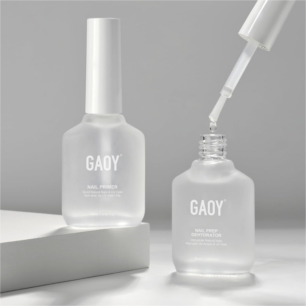 GAOY nail dehydrator bottle close-up for oil removal and prep.