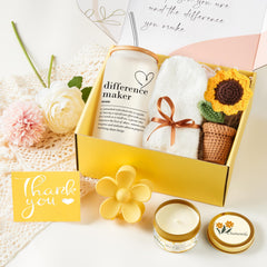 Geelfland lavender-scented candle filling a room with a calming aroma.