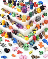 Generic 120-pcs mini 3D printed animal set packaging for an eye-catching display.