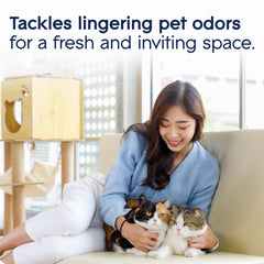 Glade Pet Fresh PlugIns starter kit box showing two-in-one setup