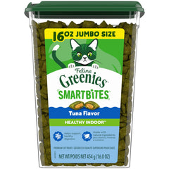 Greenies Feline Smartbites tuna tub front, inviting indoor cats to enjoy a healthy reward.