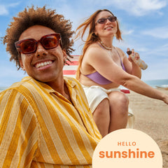 Hawaiian Tropic Weightless Hydration SPF 15 clear sunscreen delivers 12-hour moisturization