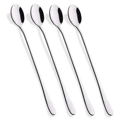 Hiware 9-inch long-handle iced tea spoon reaching the bottom for thorough stirring.