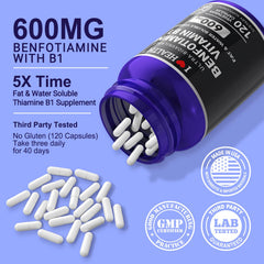 I LOVE HEALTH veggie capsules close-up for an easy to swallow daily supplement
