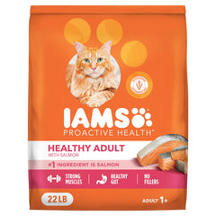 IAMS Proactive Health dry cat food real salmon for balanced feline nutrition.