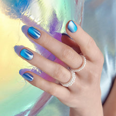 imPRESS colorFX Reconnect 30-nails kit for a complete at-home glueless manicure in minutes