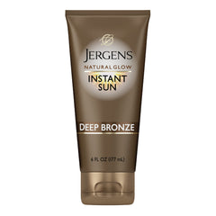Jergens Natural Glow Instant Sun bottle with bronzer for instant color and hydration.