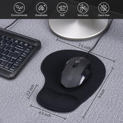 JIKIOU mouse pad featuring smooth fabric for precise tracking and comfortable gliding