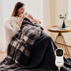 JKMAX heated blanket control panel close-up demonstrates simple three-button operation.
