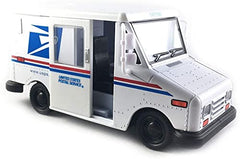 KiNSMART opening doors and rolling wheels add interactive play value.