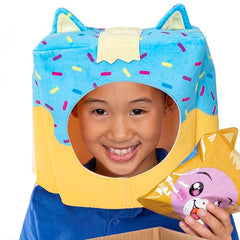 Inside view of the Giant Foxy Snack Box with five surprises and Foxy mask