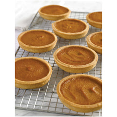 Libby’s pumpkin muffins batter with rich, seasonal pumpkin flavor.