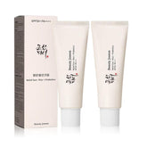 LING LI TE LLT organic sunscreen bottle close-up for daily UV protection