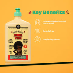 Lola From Rio hair-shine closeup highlighting natural shine.