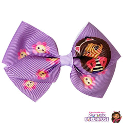 Luv Her Gabby's Dollhouse rainbow clip for tidy hair during creative play.