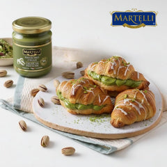 Martelli Pistachio Cream non-GMO label signals mindful ingredient choice.