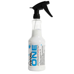 MAXLONE bottle pour enables controlled, mess-free application for quick use.