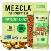 Mezcla puff-crispy base close-up, airy crunch for a protein-packed snack.