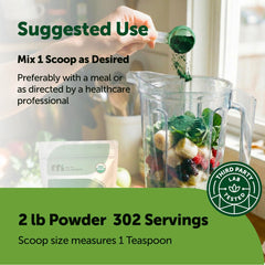 Micro Ingredients spirulina powder being blended into a smoothie for greens.