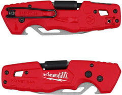 Milwaukee FASTBACK side profile shows compact, red-black handle.