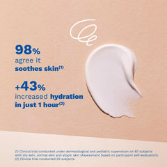 Mustela Cicastela application on baby skin supports gentle soothing.