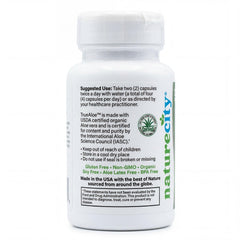 NatureCity TrueAloe holding capsules demonstrates easy-to-swallow daily support.