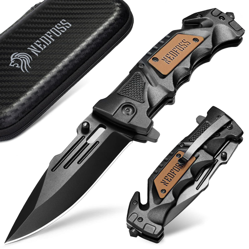 NedFoss DA75 blade detail showing a sharp edge for camping tasks