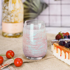 NiHome glimmer dust for cocktails creates eye-catching beverage presentation.